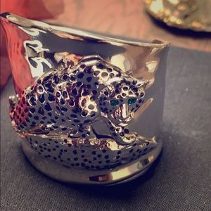 Tiger silver tone Cuff bracelet